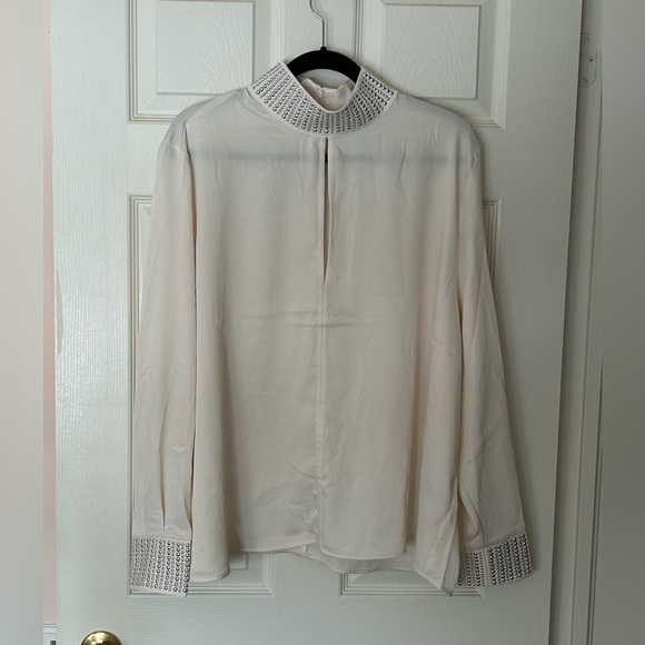 H&M Blouse - Picture 1 of 16
